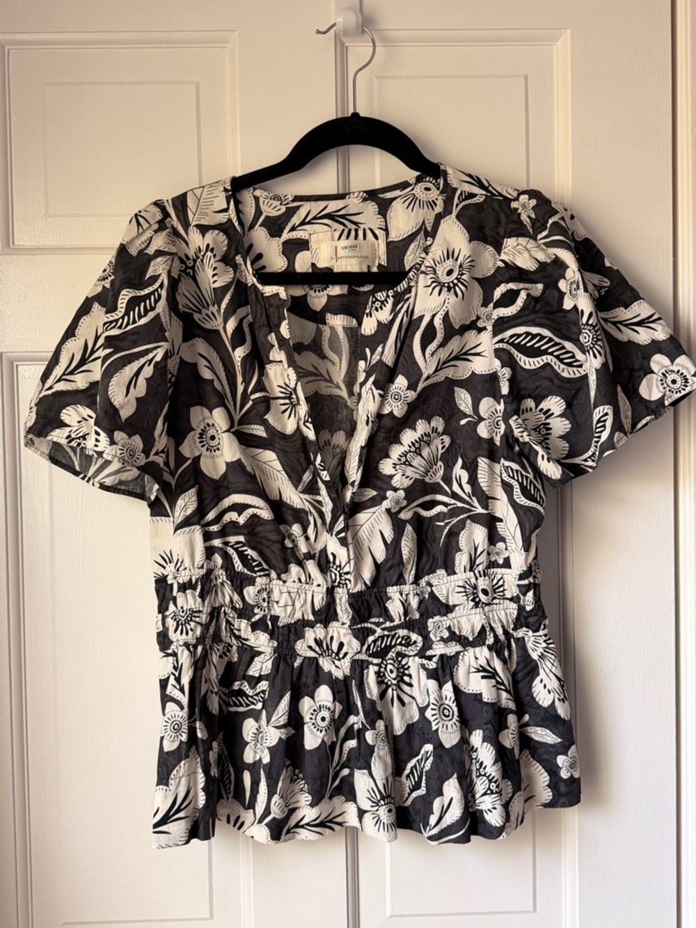 Anthropologie Black & White Floral Somerset top size L
